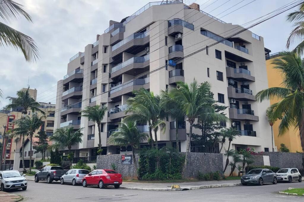 Apto Completo A 1 Quadra Da Praia Da Enseada. 瓜鲁雅 外观 照片